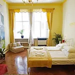 Apartamento Saturnin