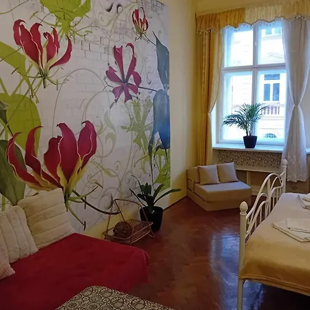 Saturnin Apartment