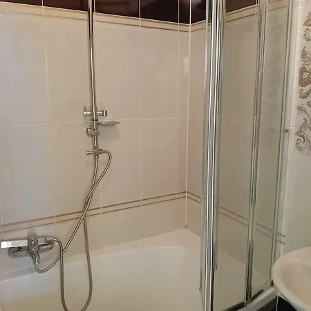 شقة Saturnin براغ